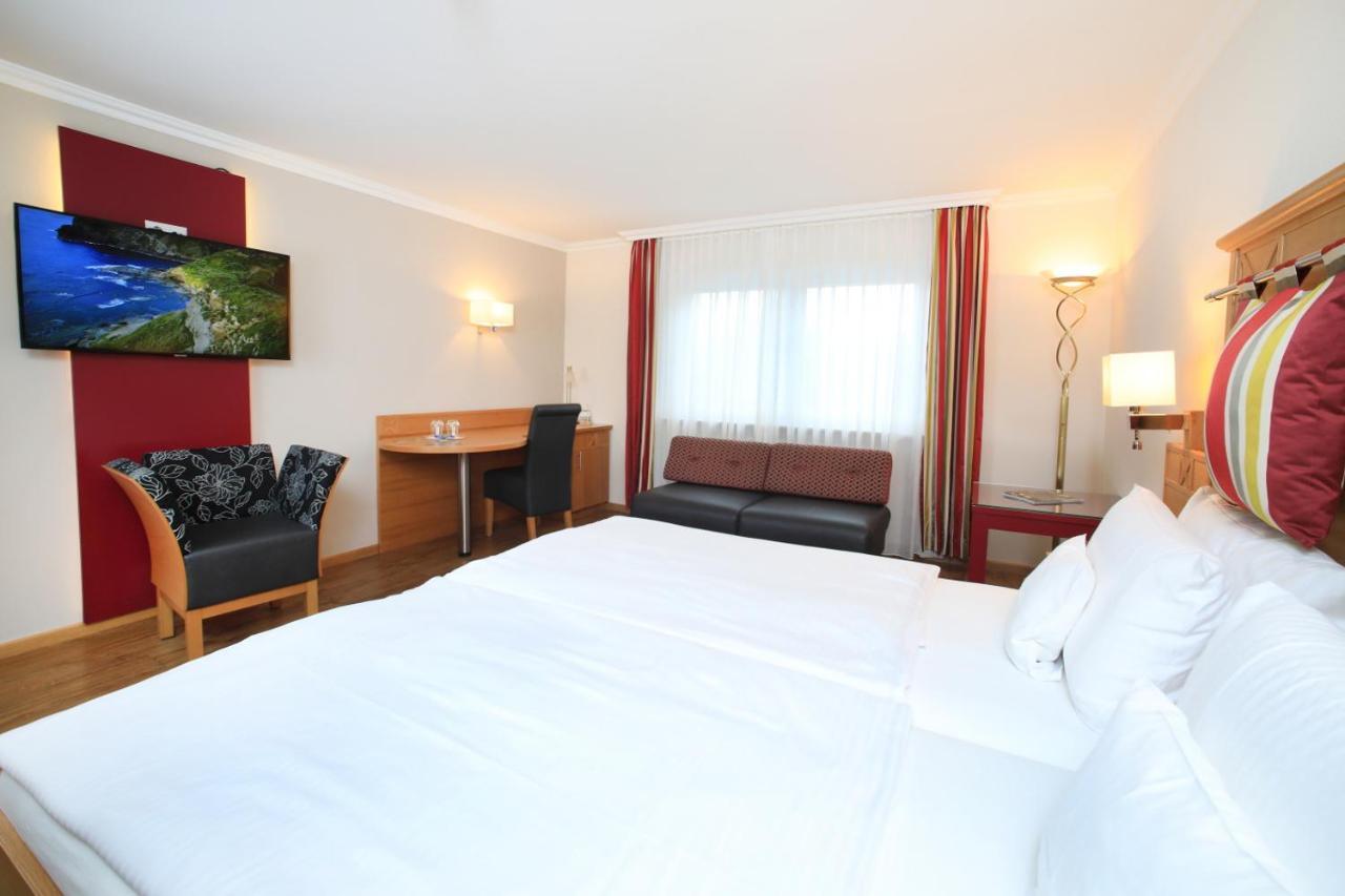 Landidyll Hotel Restaurant Birkenhof Klosterkumbd Экстерьер фото